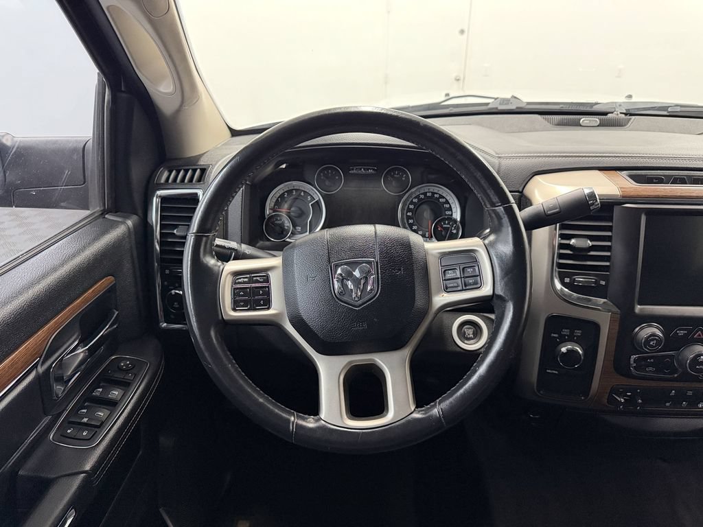 Used 2014 RAM 3500 Laramie w/ Convenience Group AWD/4WD image 30