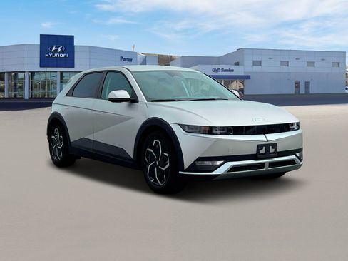 New 2024 Hyundai Ioniq 5 SEL image 11