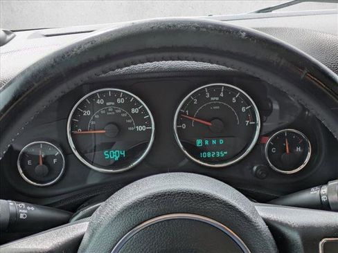 Used 2016 Jeep Wrangler Unlimited Sport w/ Quick Order Package 24S AWD/4WD image 11