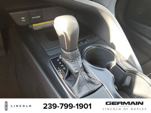 Used 2018 Toyota Camry L image 27