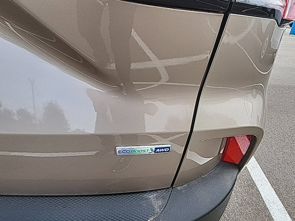 Used 2020 Ford Escape SE AWD/4WD image 12
