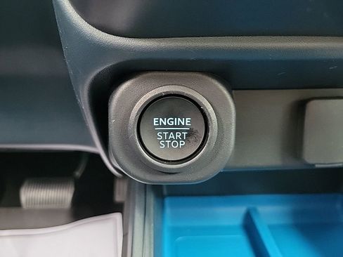 Used 2025 Ford Maverick XLT image 23