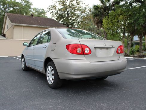 Used 2005 Toyota Corolla CE FWD image 5