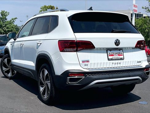 Used 2023 Volkswagen Taos SE AWD/4WD image 10
