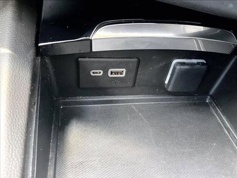 Certified 2023 Buick Envision Essence FWD image 25