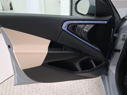 Certified 2025 BMW X3 xDrive30i w/ Premium Package image 22