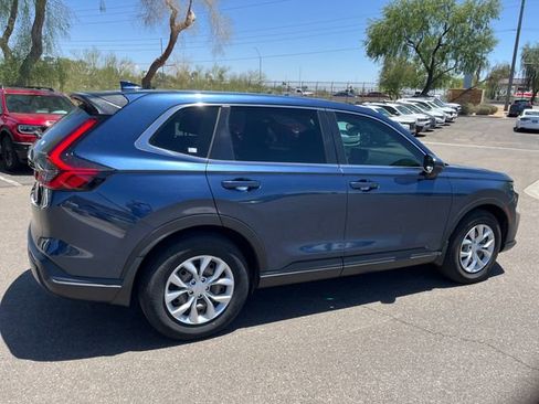 Used 2024 Honda CR-V LX image 5