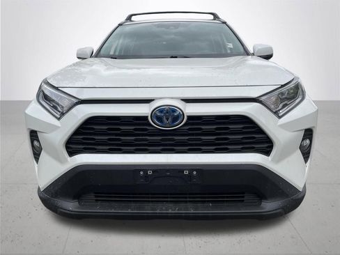 Used 2021 Toyota RAV4 XLE Premium AWD/4WD image 2