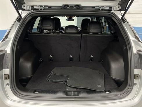 Certified 2024 Jeep Compass Limited image 13