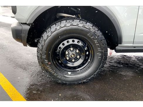 New 2026 Ford Bronco Big Bend w/ Black Diamond Package image 28