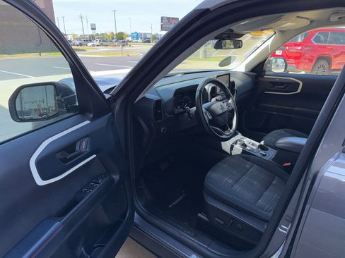 Used 2023 Ford Bronco Sport Heritage w/ Heritage Convenience Package AWD/4WD image 12