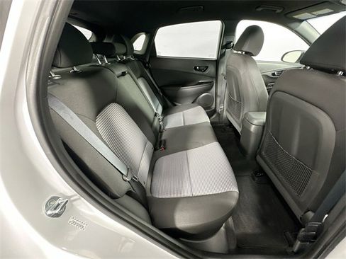 Used 2021 Hyundai Kona Night image 27