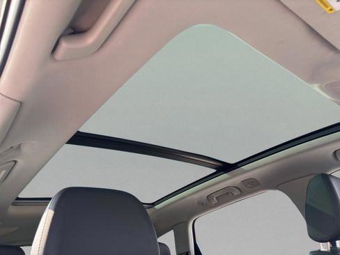 Used 2024 Audi Q7 3.0T Premium Plus image 36