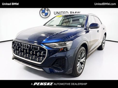 Used 2025 Audi Q8 Premium AWD/4WD image 1