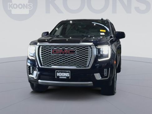 Used 2024 GMC Yukon XL Denali w/ Denali Reserve Package AWD/4WD image 4