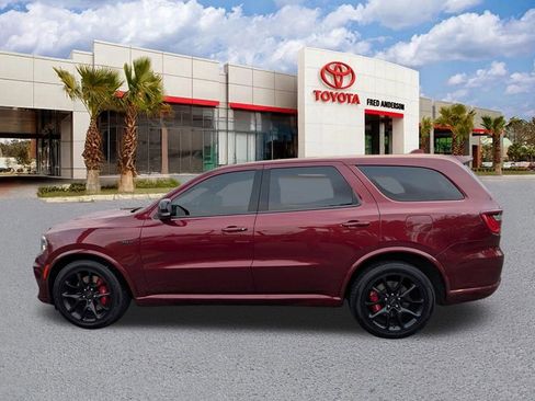 Used 2022 Dodge Durango SRT w/ Technology Group AWD/4WD image 7