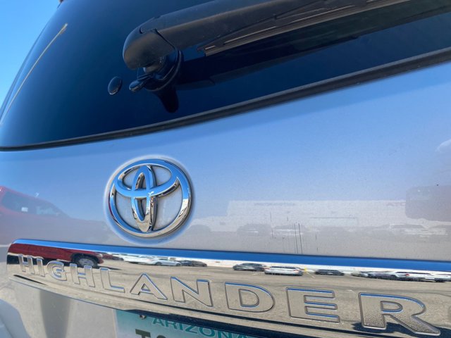 Used 2013 Toyota Highlander Limited AWD/4WD image 15