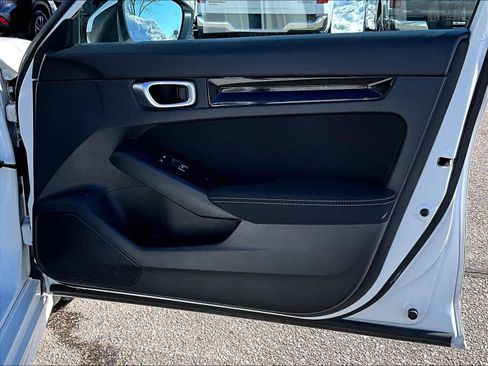 Used 2023 Honda Civic EX image 12