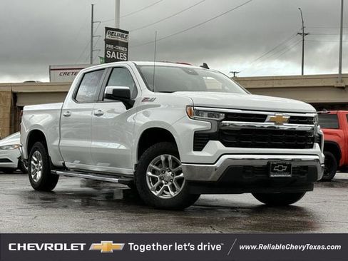 Certified 2025 Chevrolet Silverado 1500 LT image 2