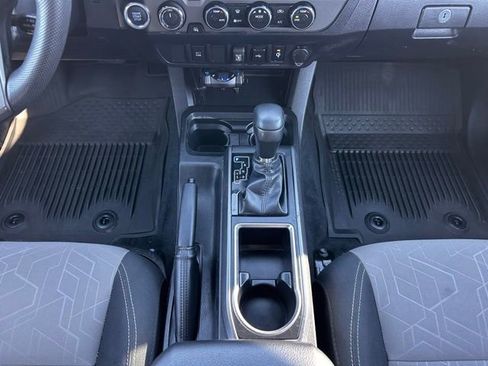 Used 2023 Toyota Tacoma TRD Off-Road image 13