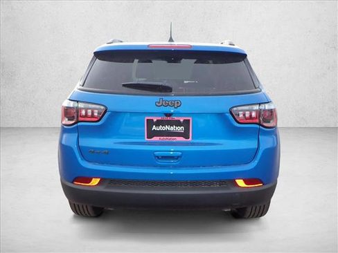 New 2026 Jeep Compass Latitude image 3