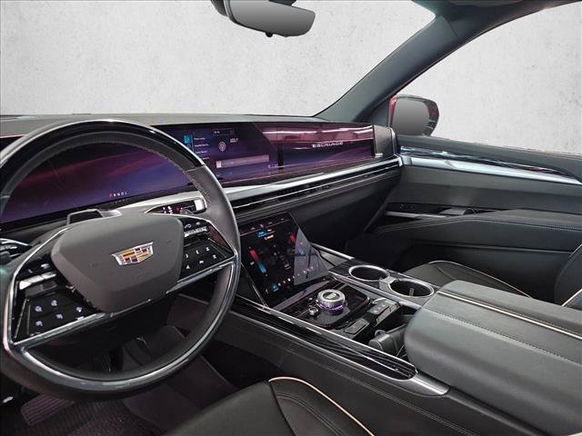 Used 2025 Cadillac Escalade ESV Sport w/ Touring Package AWD/4WD image 10