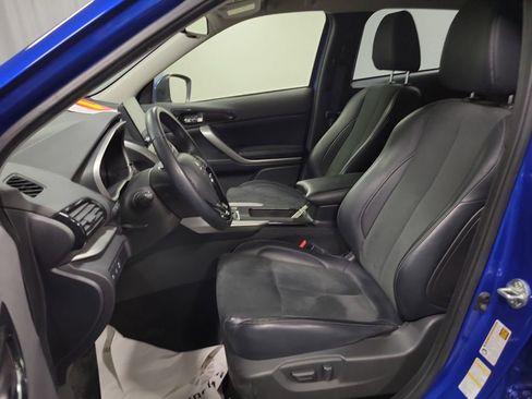 Used 2024 Mitsubishi Eclipse Cross SE image 13