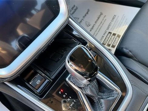 Used 2023 Subaru Outback Touring XT image 24