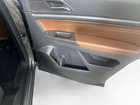 Used 2022 Volkswagen Atlas SE AWD/4WD image 28