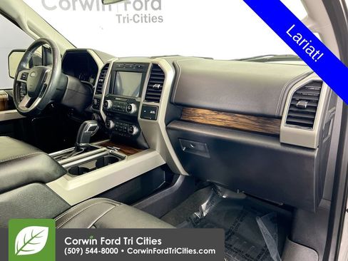Used 2018 Ford F150 Lariat w/ Equipment Group 502A Luxury AWD/4WD image 29