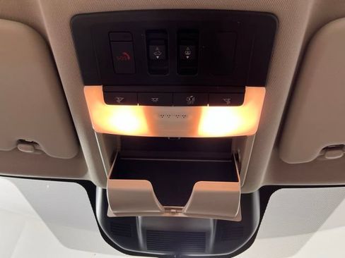 Used 2021 Nissan Rogue Platinum FWD image 36