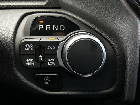 Used 2025 RAM 1500 Lone Star image 25