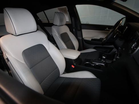 Used 2019 Kia Sportage EX w/ EX Sport Appearance Package image 24