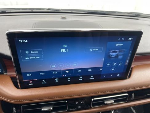 Certified 2023 Lincoln Nautilus Reserve w/ Equipment Group 201A image 17