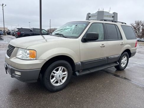Used 2006 Ford Expedition XLT image 6
