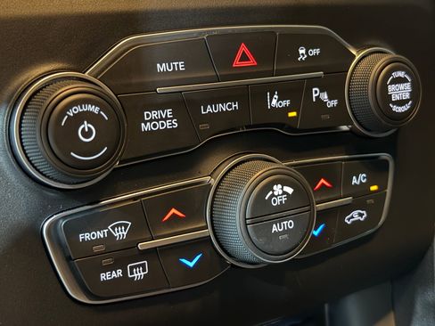 Used 2023 Dodge Charger Scat Pack image 35