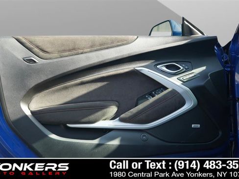 Used 2019 Chevrolet Camaro ZL1 image 35