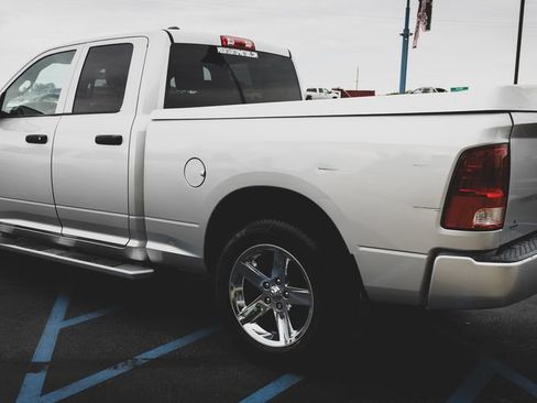 Used 2018 RAM 1500 Express w/ Express Value Package AWD/4WD image 10