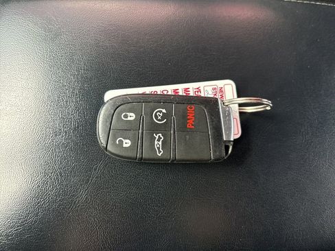 Used 2022 Dodge Charger SXT RWD image 44