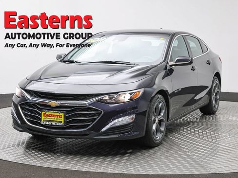 Used 2023 Chevrolet Malibu LT FWD image 1