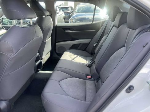 Used 2024 Toyota Camry LE AWD/4WD image 10
