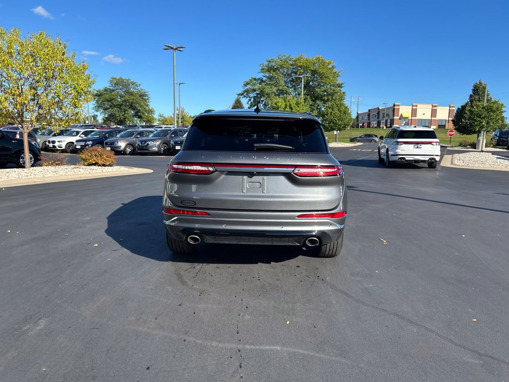 Certified 2025 Lincoln Corsair Grand Touring w/ Rear Removable Package Tray AWD/4WD image 7