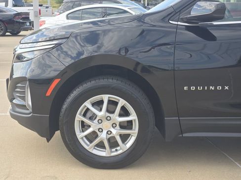 Used 2024 Chevrolet Equinox LT AWD/4WD image 8