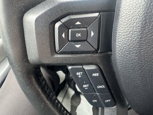 Used 2020 Ford F150 XLT w/ Equipment Group 302A Luxury image 17