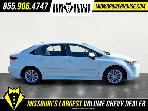 Used 2023 Toyota Corolla LE w/ LE Convenience Package image 8