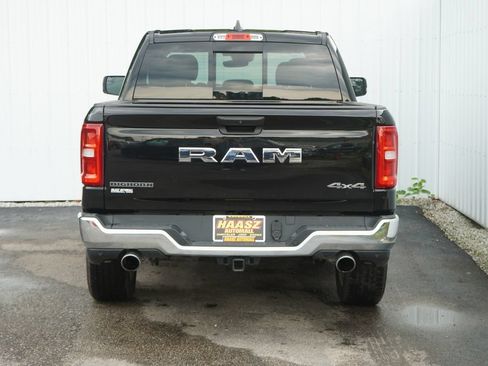 Used 2025 RAM 1500 Big Horn AWD/4WD image 5