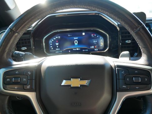Used 2023 Chevrolet Silverado 1500 LTZ w/ LTZ Convenience Package II AWD/4WD image 27