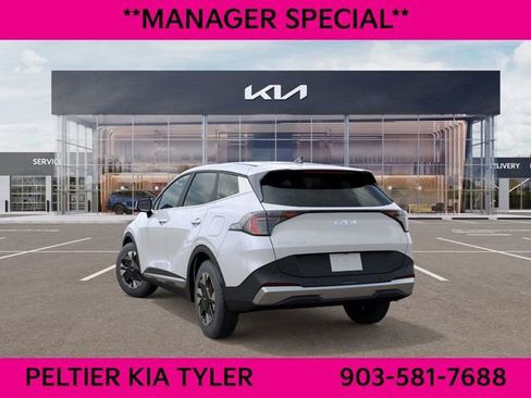 New 2026 Kia Sportage LX FWD image 4
