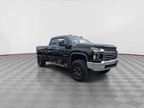 Used 2020 Chevrolet Silverado 2500 LTZ w/ LTZ Convenience Package AWD/4WD image 2