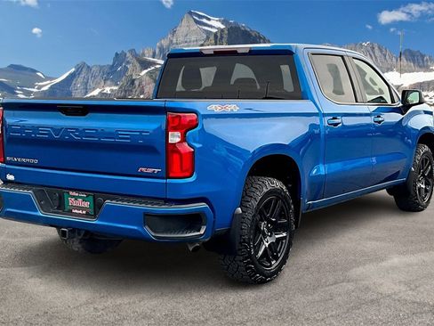 Used 2022 Chevrolet Silverado 1500 RST image 2
